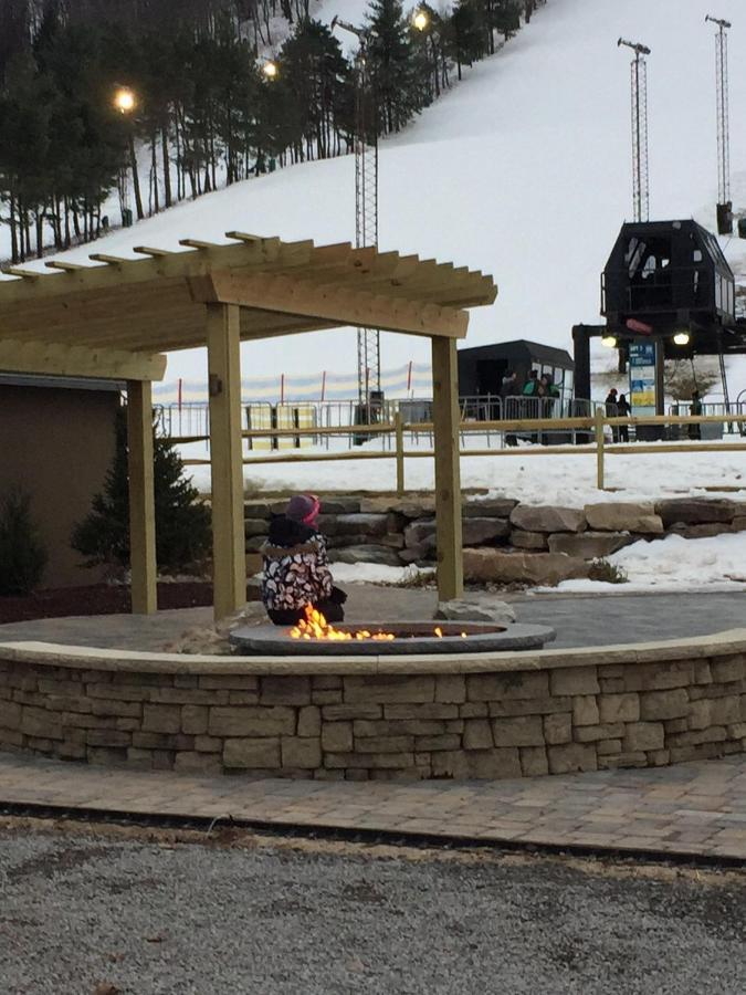 The Lodge At Wisp McHenry Exterior photo